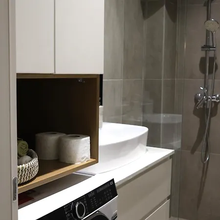 Cloud9 Bllok Area Апартаменты Тирана